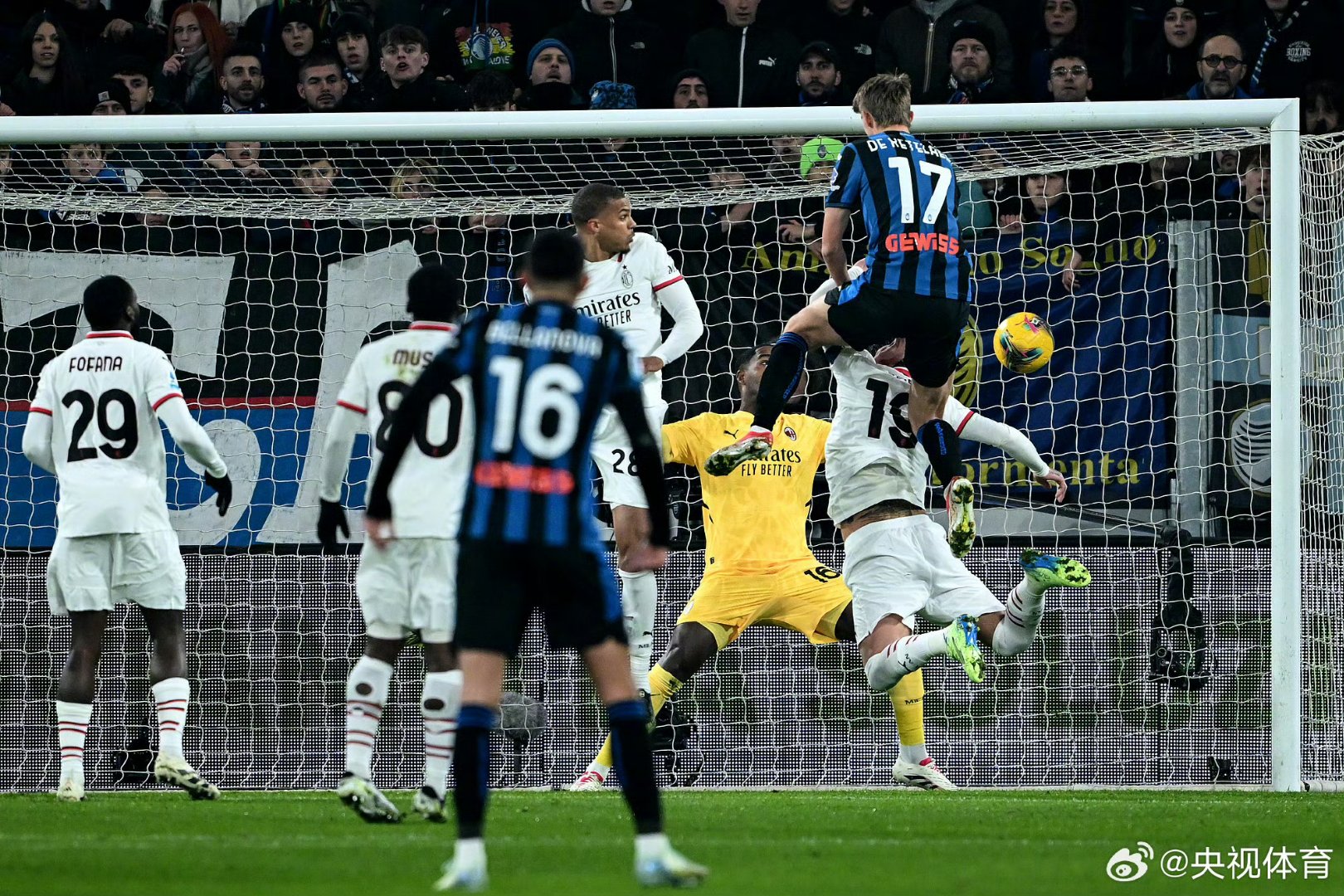 更是对爱情 更是对爱情