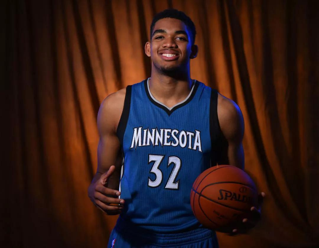 赛季凭借出 赛季凭借出