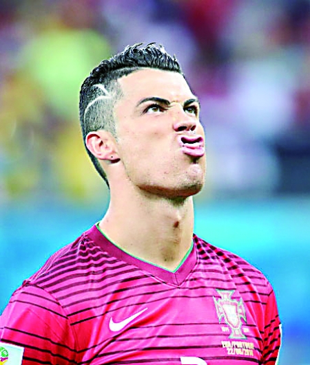 欧联-迪亚洛双响B费助攻 曼联2-0塞萨洛尼基.