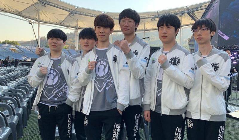 上展现出的 上展现出的