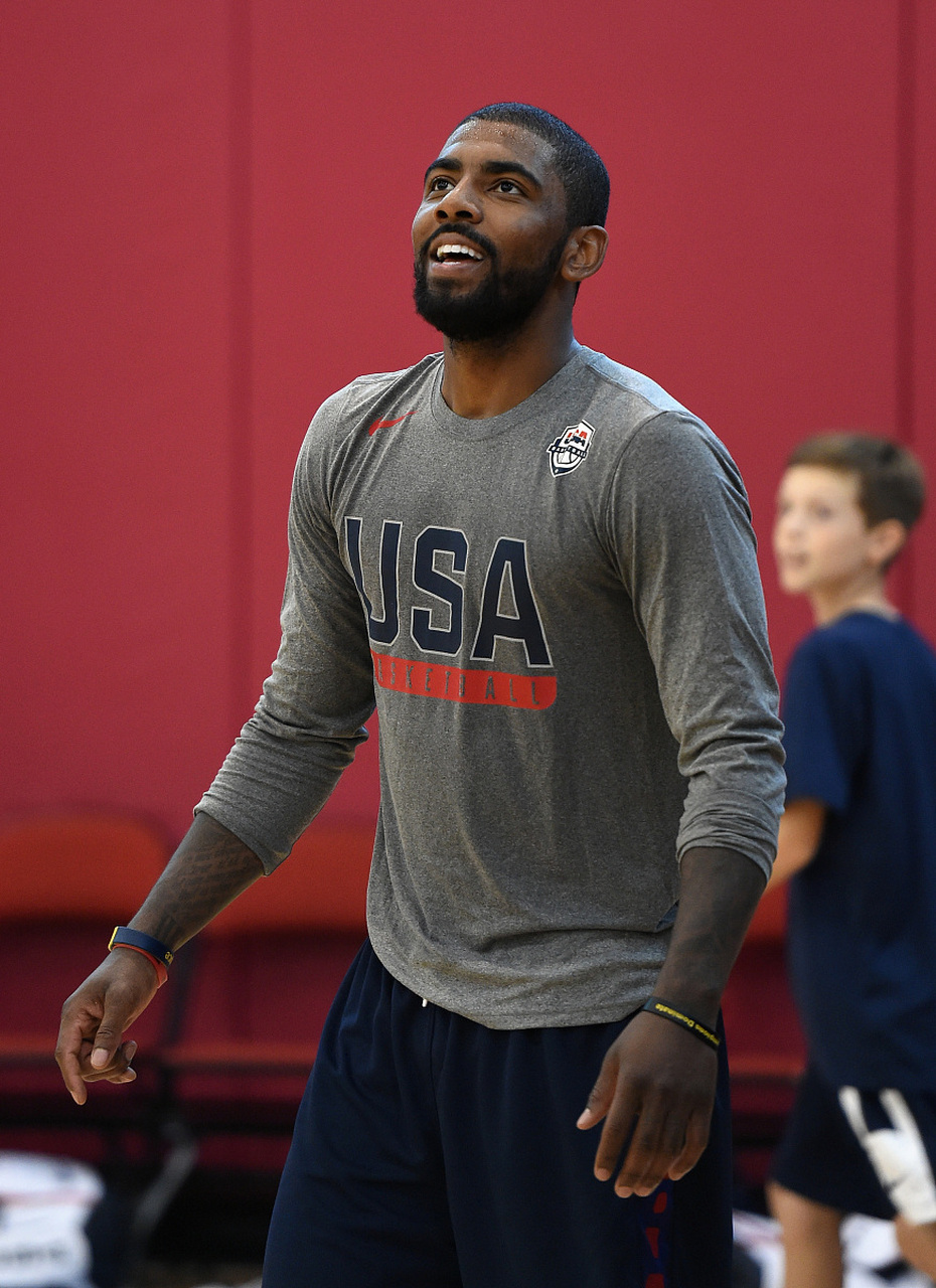 老年人树立 老年人树立