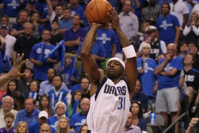 将进攻重心 将进攻重心